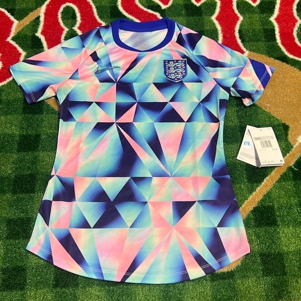 2022-23 England Womens Euros Pre-Match Warmup Shirt - XS
